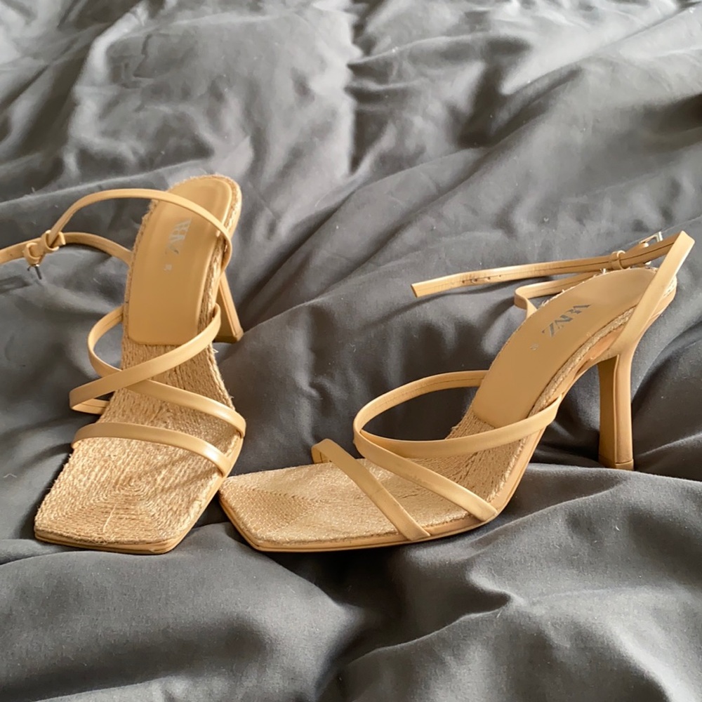 Zara heels nude